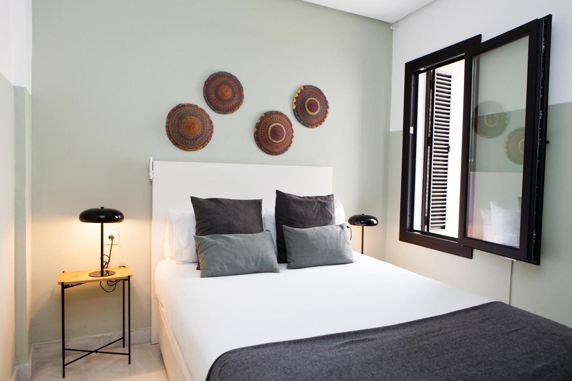 Galera Suites Севиля Екстериор снимка