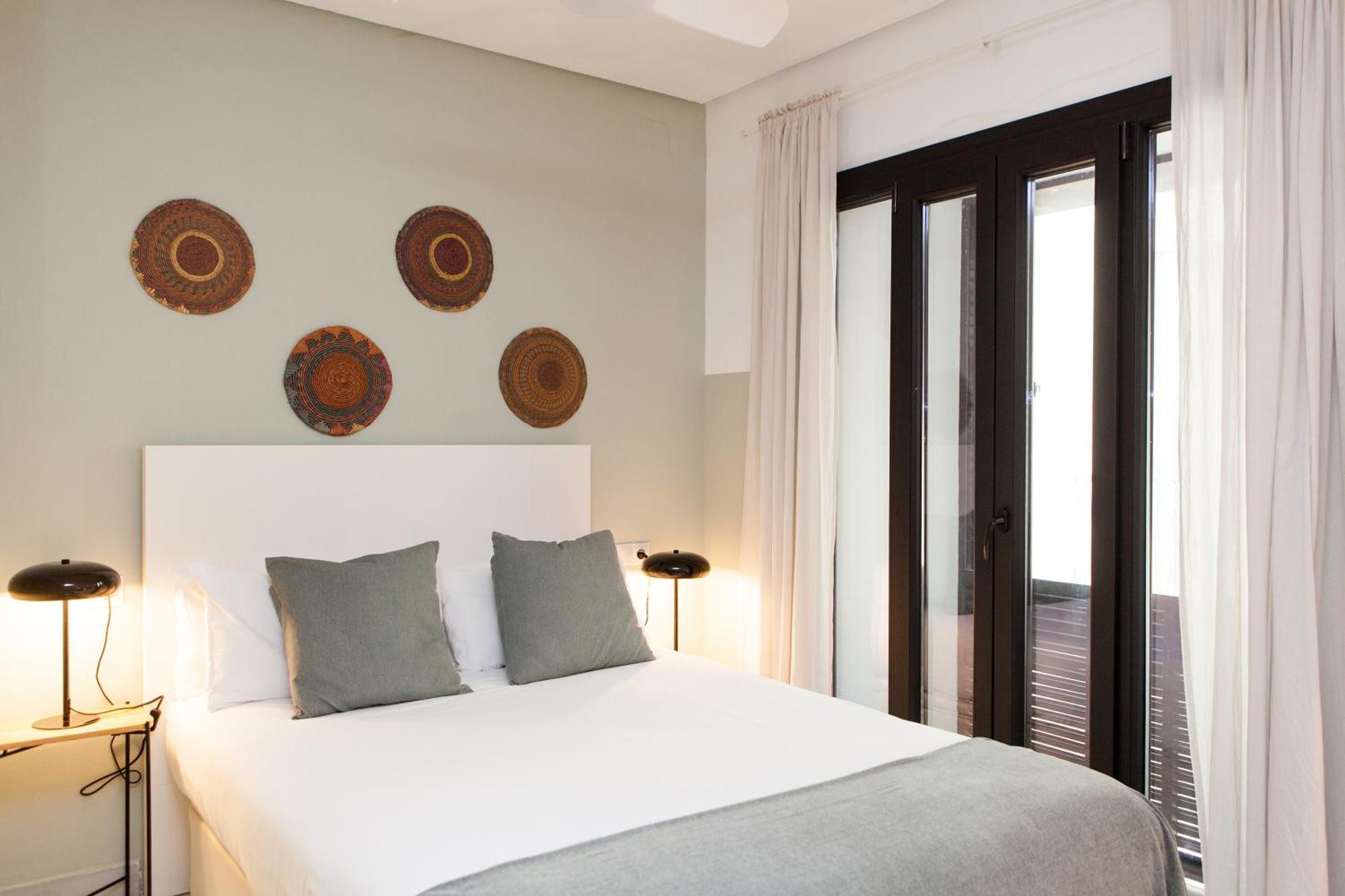 Galera Suites Севиля Екстериор снимка